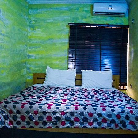 Glasshouse Suites Annex Lagos Esterno foto