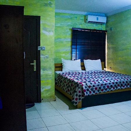 Glasshouse Suites Annex Lagos Esterno foto