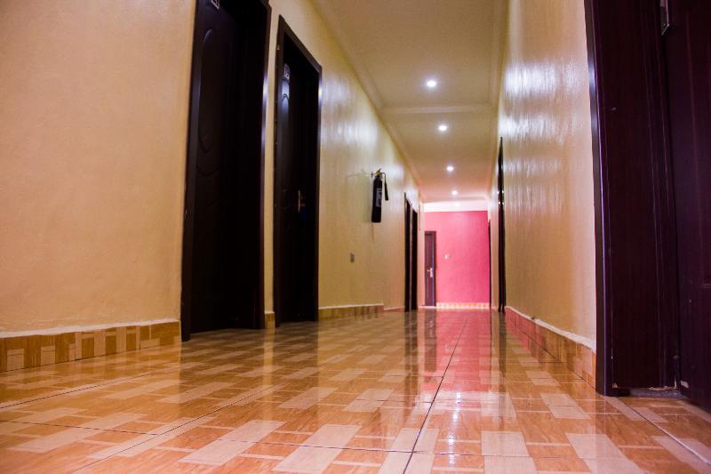 Glasshouse Suites Annex Lagos Esterno foto