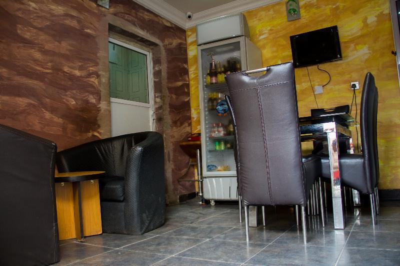 Glasshouse Suites Annex Lagos Esterno foto